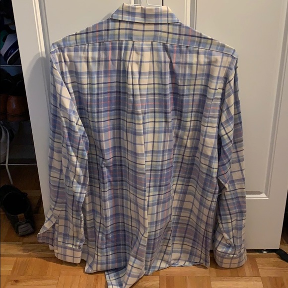 Men’s Vineyard Vines button down slim fit - Picture 3 of 3